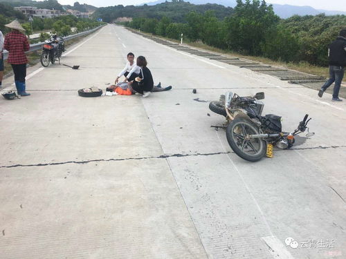 父亲带娃骑行遇车祸惨剧发生 知情人称事故道路仍在修建中