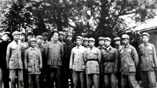 1949年：毛泽东在香山的红色记忆与伟大决策