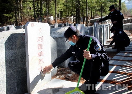 祭英烈，铭忠诚——今日向先烈致敬！