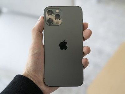 苹果 iPhone 16 Pro 系列本周持续强劲需求，显示强大的市场吸引力