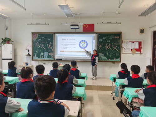 郑州市管城区文兴路小学家长陪餐活动启动，旨在构建学生健康饮食保障线