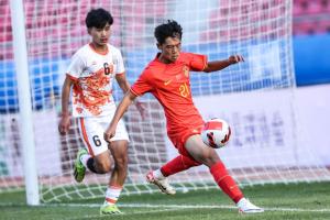 中国6-0大胜不丹，U17亚预赛晋级小组第一！艾比布拉神准双响，小角度神仙球精彩回放