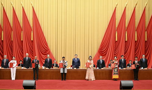 习近平热烈祝贺首个世界古典学大会的召开