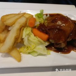 探寻香港美食：那些让你惊艳的‘牛’餐厅体验