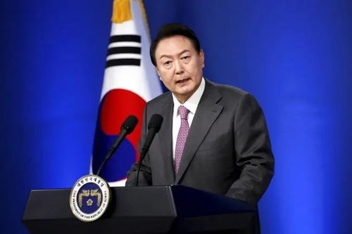 韩国最大在野党呼吁尹锡悦立即下台，解除戒严令后局势变化引关注