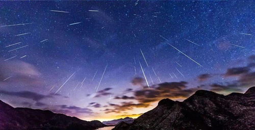 双子座流星雨摄客熬夜守护，称愿此景成为幸运瞬间